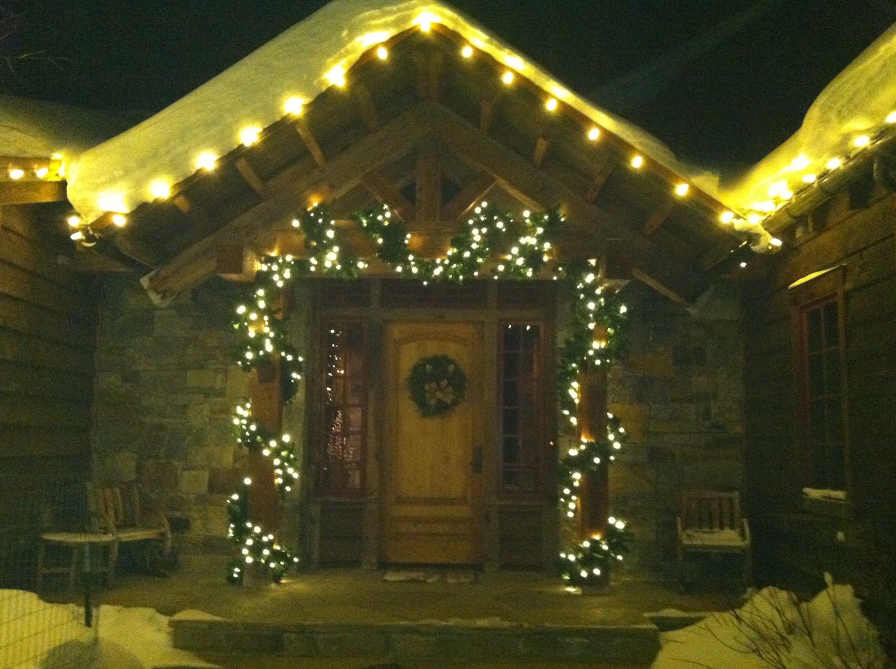 holiday lighting lights garland wreath entrance
